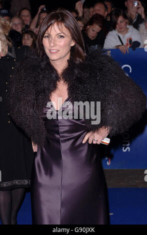 Davina McCall kommt für die National Television Awards 2005 (NTA) in der Royal Albert Hall im Zentrum von London an. Stockfoto