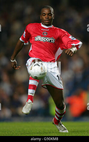 Fußball - Carling Cup - Dritte Runde - Chelsea / Charlton Athletic - Stamford Bridge. Charlton Athletic's Darren Bent Stockfoto