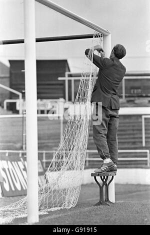 Fußball - Liga Division 2 - Notts County - hinter den Kulissen - Meadow Lane Stockfoto