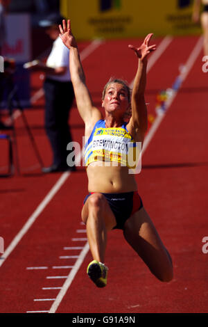 Leichtathletik - Norwich Union World & Commonwealth Trials und AAA Championships - Manchester Regional Arena. Die britische Kate Brewington während des Women's Long Jump Stockfoto