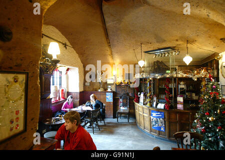 Allgemeiner Blick in Ye Olde Ausflug zum öffentlichen Haus in Jerusalem In Nottingham Stockfoto