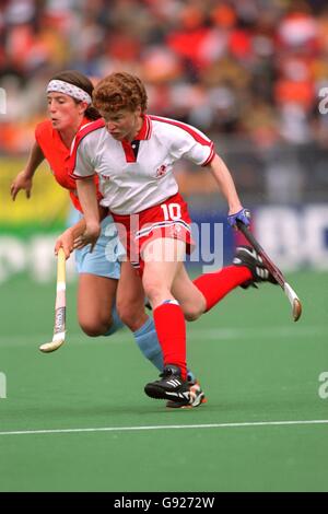 Frauenhockey - Rabobank International World Cup - Pool B - Holland V England. Die Engländerin Jane Sixsmith in Aktion während des Spiels Stockfoto