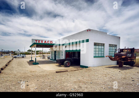 Nadeln, Kalifornien - 10. Juni 2016: historische Texaco Station auf der Route 66. am 10. Juni 2016 in Nadeln, Kalifornien USA Stockfoto