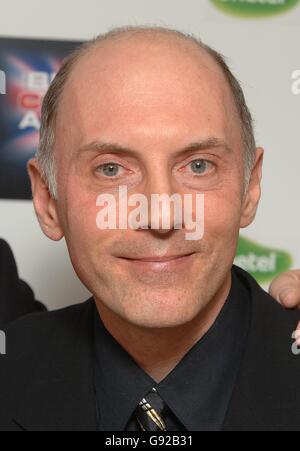 British Comedy Awards 2005 - London Television Studios. Die Stimme von Homer Simpson Dan Castellaneta bei den Bristish Comedy Awards 2005 Stockfoto