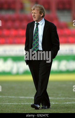 Fußballstadion - Tennants Scottish Cup - 3. Runde - Clyde V Celtic - Broadwood Stockfoto