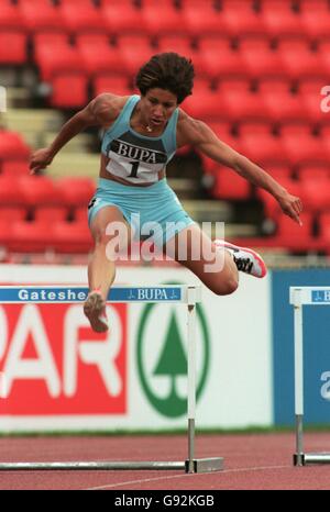 Leichtathletik - Bupa Spiele - Gateshead - 400-Meter-Hürdenlauf der Frauen Stockfoto