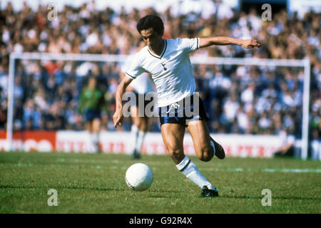 Fußball - Canon League Division One - Tottenham Hotspur - Ossie Ardiles. Tottenham Hotspur-Mittelfeldspieler Ossie Ardiles. Stockfoto