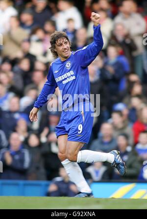 Fußball - FA Barclays Premiership - Chelsea / Birmingham City - Stamford Bridge. Chelseas Hernan Crespo feiert sein Tor Stockfoto