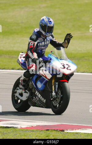 Motorradfahren - Corona Extra Superbike World Championship 2005 - Rennen - Marken Hatch. Sebastien Gimbert Stockfoto