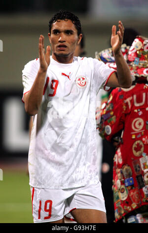 Fußball - Afrikanischer Fußballpokal 2006 - Gruppe C - Tunesien - Sambia - Harras El-Hedaud-Stadion. Anis Ayari, Tunesien Stockfoto