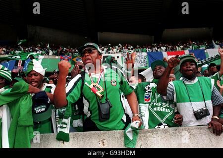 Fußball - Welt Cup Frankreich 98 - Gruppe D - Nigeria / Bulgarien Stockfoto