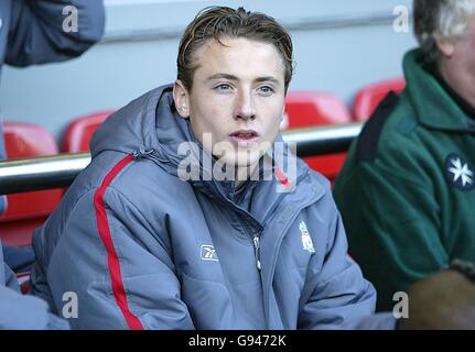 Fußball - FA Barclays Premiership - Liverpool / Tottenham Hotspur - Anfield. Liverpools Neuzugang Jan Kromkamp Stockfoto