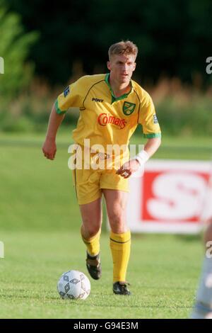 Fußball - freundlich - Home Farm Everton gegen Norwich City. Matt Jackson, Norwich City Stockfoto