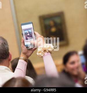 Leonardo DaVincis Mona Lisa im Louvre. Stockfoto