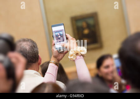 Leonardo DaVincis Mona Lisa im Louvre. Stockfoto