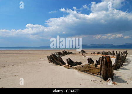 Schiffswrack, der Sonnenstrahl Rossbeigh Strand, County Kerry, Irland Stockfoto