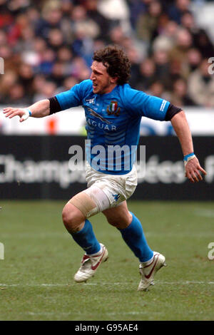 Rugby Union - RBS 6 Nations Championship 2006 - Frankreich gegen Italien - Stade de France. Mauro Bergamasco, Italien Stockfoto