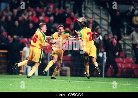 Fußball - Euro 2000-Qualifikation - Gruppe 1 - Dänemark V Wales Stockfoto