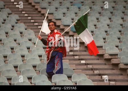 Italienischer Fußball - Serie A - Roma / Perugia. Ein japanischer Perugia-Fan Stockfoto