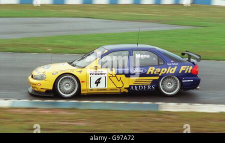 Motorsport - British Touring Car Championship - Testing - Donington. Alain Menu Stockfoto