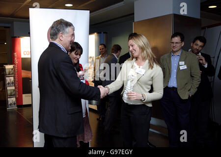 Arksports Limited - Sport und Technologie-Konferenz 2006 in Zusammenarbeit mit BT-Medien- und Broadcast - BT-Zentrum Stockfoto