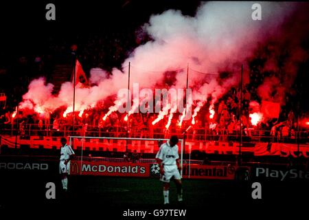 Fußball - UEFA Champions League - Gruppe B - AC Mailand gegen Galatasaray Stockfoto