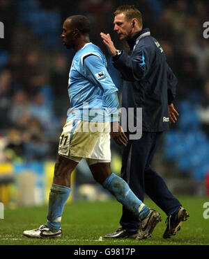 Fußball - FA-Cup - 5. Runde - Replay - Manchester City gegen Aston Villa - City of Manchester Stadium Stockfoto