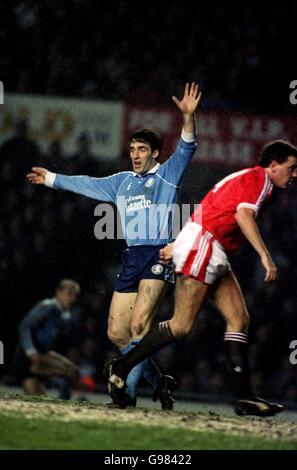 Fußball - Rumbelows-Liga-Pokal - Halbfinale Rückspiel - Manchester United gegen Middlesbrough - Old Trafford Stockfoto