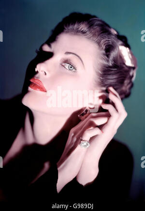 Kanadisch-amerikanische Schauspielerin YVONNE DE CARLO (1922-2007) über 1940 Stockfoto