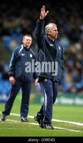 Fußball - FA Cup - Sechste Runde - Manchester City gegen West Ham United - City of Manchester Stadium. Alan Pardew, Manager von West Ham United Stockfoto