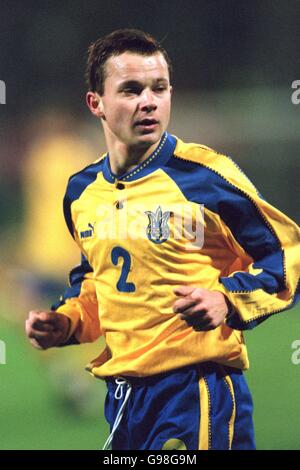 Fußball - EM 2000 Qualifier - Play Off First Leg - Slowenien gegen die Ukraine. Dmitri Parfionov, Ukraine Stockfoto