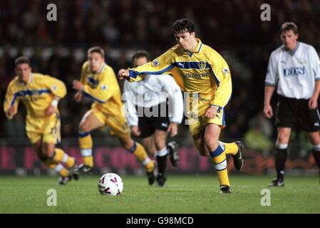 Fußball - FA Carling Premiership - Derby County gegen Leeds United Stockfoto