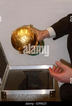 FIFA 2002 World Cup Vorrunde unentschieden in Tokio - Pressekonferenz Stockfoto