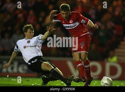 Fußball - FA Cup - Sixth Round Replay - Middlesbrough / Charlton Athletic - The Riverside Stadium. James Morrison punktet für Middlesbrough Stockfoto