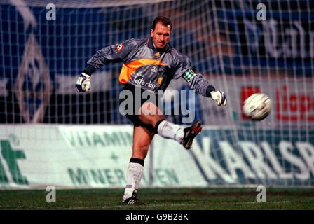 Deutscher Fußball - Bundesliga-2. Division - Waldhof Mannheim / Nürnberg. Andreas Kopke, Nürnberger Torwart Stockfoto