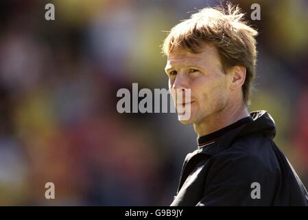 Fußball - FA Carling Premiership - Watford / Manchester United. Teddy Sheringham, Manchester United Stockfoto