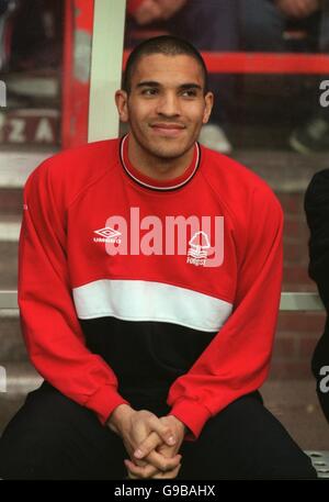 Fußball - Mark Crossley Testimonial - Nottingham Forest. Stan Collymore ist Gast für Mark Crossleys Testimonial Game Stockfoto