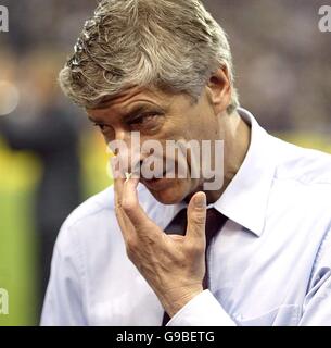 Fußball - UEFA Champions League - Finale - Barcelona / Arsenal - Stade de France. Arsenal-Manager Arsene Wenger nach dem Spiel. Stockfoto