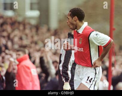 Fußball - FA Carling Premier League - Arsenal gegen Coventry City Stockfoto