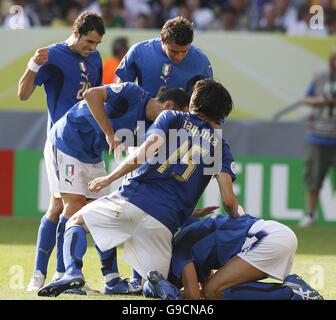 Fußball - 2006 FIFA World Cup Deutschland - zweite Runde - Italien / Deutschland - Fritz-Walter-Stadion Stockfoto