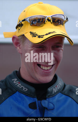 Motorradfahren - British Superbike Championship 2006 - Round Seven - Snetterton. Chris Martin, PR Branson Honda Stockfoto