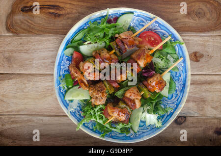 Huhn und Chorizo Spieße Stockfoto