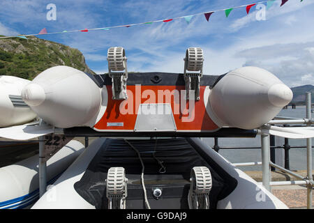 Schlauchboot RIB Barmouth Hafen Barmouth Gwynedd Wales UK Stockfoto