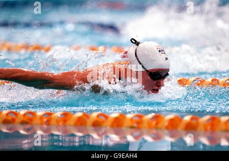 Schwimmen - Sydney 2000 Olympics - Frauen 100m Schmetterling - Qualifikation Wärme Stockfoto