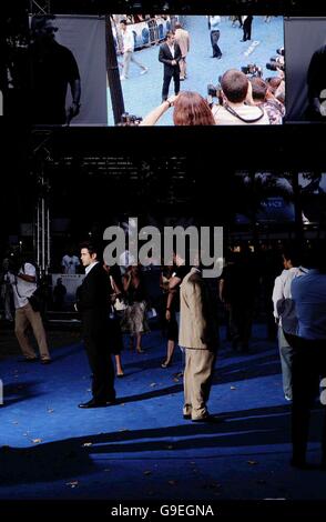 Miami Vice European Premiere. Colin Farrell kommt zur europäischen Premiere von Miami Vice am Odeon Leicester Square im Zentrum von London an. Stockfoto
