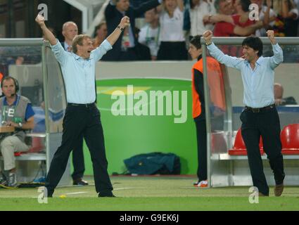 Fußball - 2006 FIFA World Cup Deutschland - dritten Spiel um Platz 3 - Deutschland gegen Portugal - Gottlieb-Daimler-Stadion Stockfoto