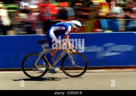 Olympische Spiele 2000 in Sydney - Radfahren - Individual Time Trial für Männer. Der britische Chris Boardman in Aktion Stockfoto