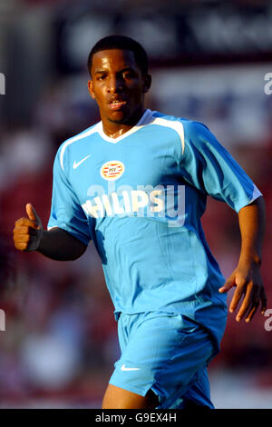 Fußball - freundlich - Stoke City / PSV Eindhoven - Britannia Stadium. Jefferson Farfan, PSV Eindhoven Stockfoto