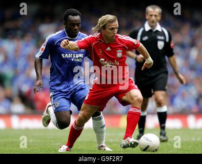 Fußball - FA Community Shield - Chelsea gegen Liverpool - Millennium Stadium - Cardiff Stockfoto