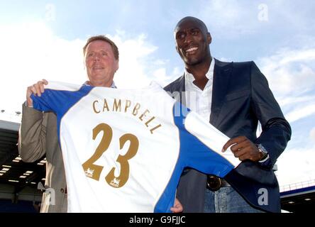 Fußball - Pressekonferenz - Sol Campbell - Portsmouth - Fratton Park - Portsmouth Stockfoto